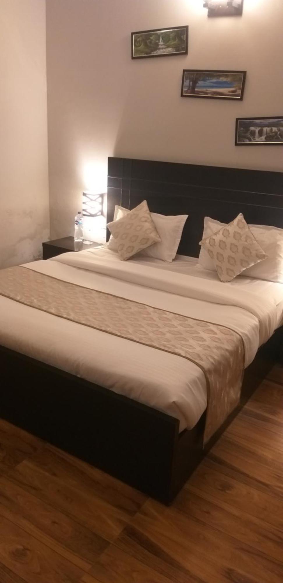 Pearl Suites At Omex Entrenity Vrindāvan Dış mekan fotoğraf