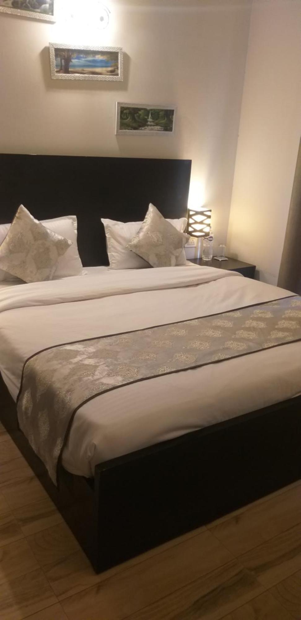 Pearl Suites At Omex Entrenity Vrindāvan Dış mekan fotoğraf