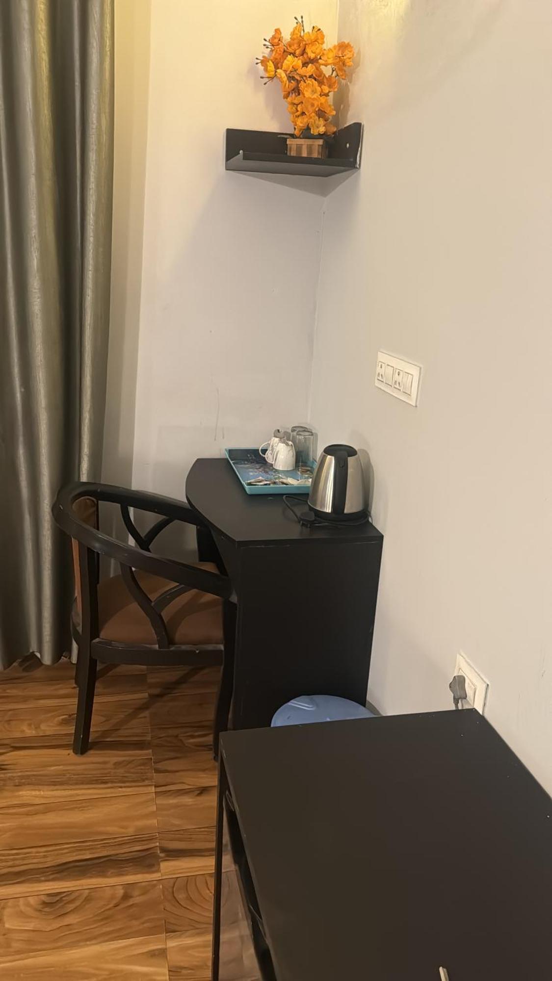 Pearl Suites At Omex Entrenity Vrindāvan Dış mekan fotoğraf